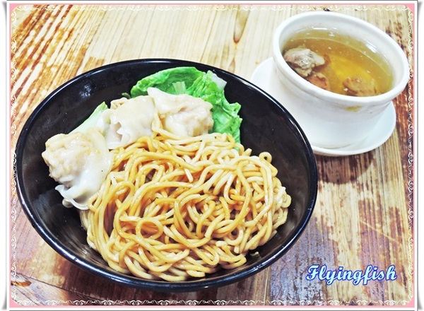 采岳軒 重慶抄手麵食(信義店)：✜ 大安森林公園旁,人氣搶搶滾滴平價美味－「重慶抄手麵食」