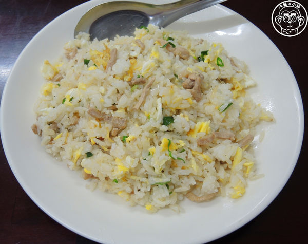 小茅屋：呷飽祙【台北大安･小茅屋】全台美味炒飯第三名