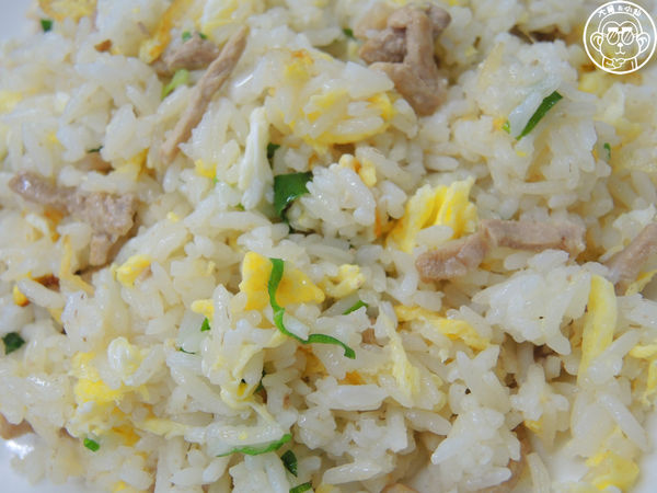 小茅屋：呷飽祙【台北大安･小茅屋】全台美味炒飯第三名