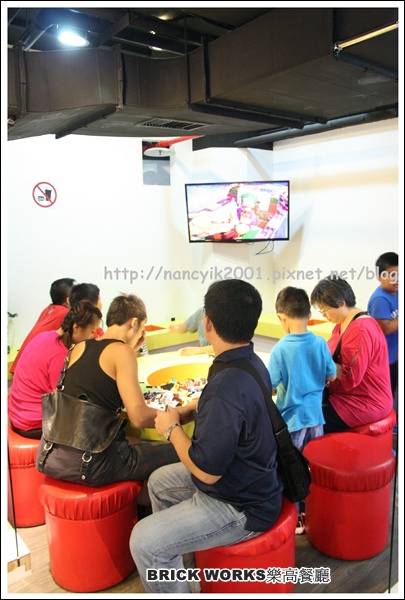 Brick Works:台北。【BRICK Works 樂高積木餐廳】
