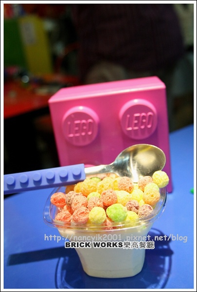 Brick Works:台北。【BRICK Works 樂高積木餐廳】