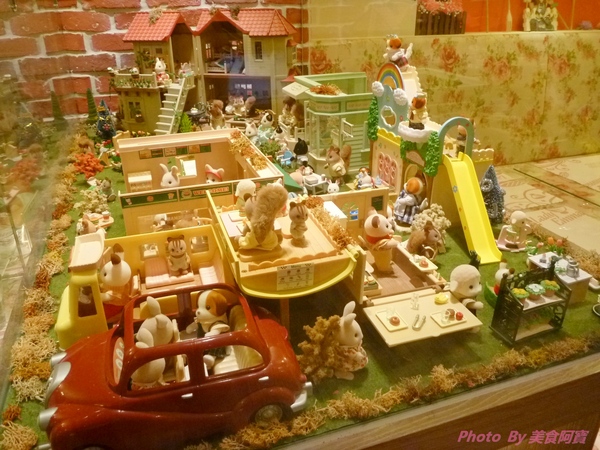 LadyEmma艾瑪鬆餅屋(忠孝店):【口碑券四】香濃美味巧克力布朗尼鬆餅-LadyEmma艾瑪鬆餅屋