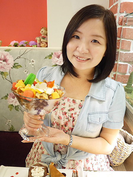 LadyEmma艾瑪鬆餅屋(忠孝店):LadyEmma艾瑪鬆餅屋《忠孝店》體驗公主雙人下午茶