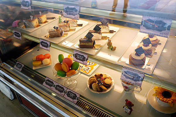 LadyEmma艾瑪鬆餅屋(忠孝店):LadyEmma艾瑪鬆餅屋《忠孝店》體驗公主雙人下午茶