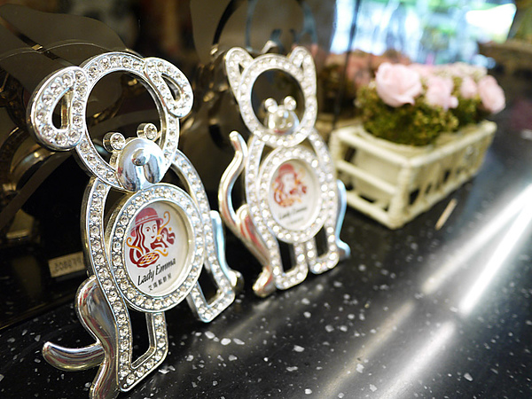 LadyEmma艾瑪鬆餅屋(忠孝店):LadyEmma艾瑪鬆餅屋《忠孝店》體驗公主雙人下午茶