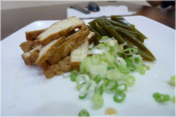 老段牛肉麵：老段牛肉麵