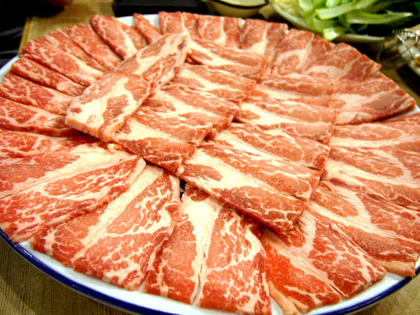 春日日本料理(台北總店)：【大安】春日日本料理。N訪。數大為美的牛肉之花