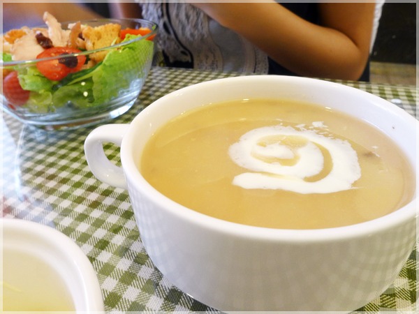 K&K義麵坊:K&K義麵坊 + 台北葫洲站 + 筆管麵!