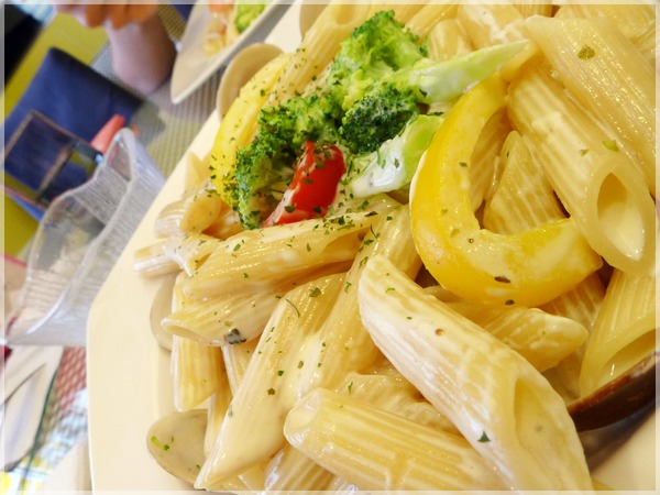 K&K義麵坊:K&K義麵坊 + 台北葫洲站 + 筆管麵!