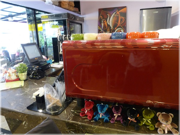 K&K義麵坊:K&K義麵坊 + 台北葫洲站 + 筆管麵!