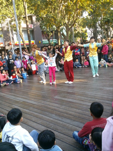 路德威手工啤酒餐廳:口碑卷11-『路德威手工啤酒餐廳』…手工鮮釀啤酒真的很優豆唷~