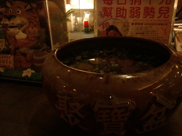 路德威手工啤酒餐廳:口碑卷11-『路德威手工啤酒餐廳』…手工鮮釀啤酒真的很優豆唷~