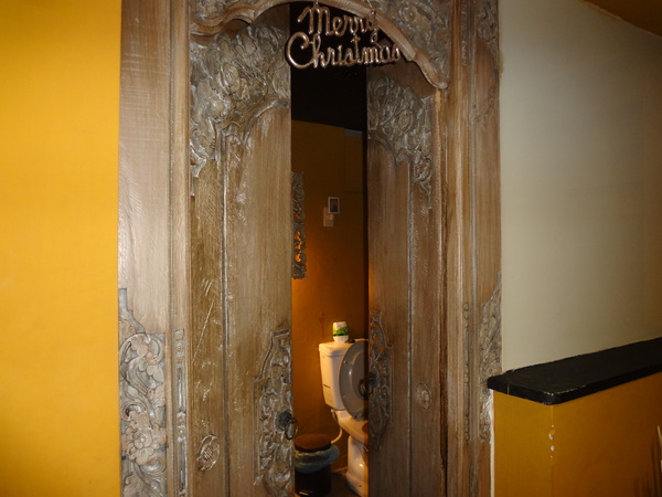 路德威手工啤酒餐廳：1021201[官本金文愛台灣口碑券第18彈]路德威手工啤酒餐廳當大俠大口吃肉與大口喝啤酒的好地方