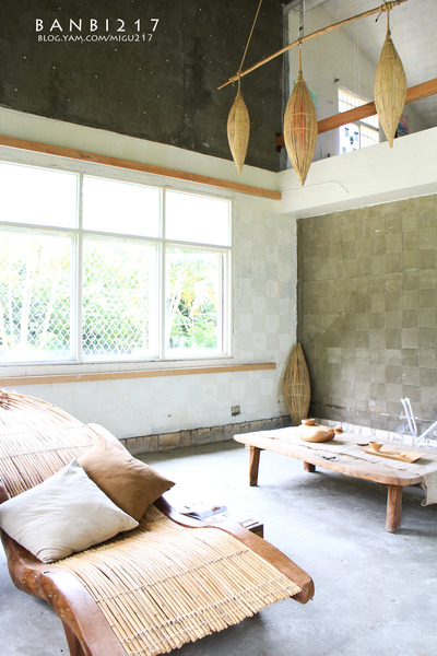 瀰漫咖啡藝文：瀰漫咖啡藝文 看的到海、稻田、藝術、火車的好地方 (花蓮 石梯坪 咖啡館 下午茶)