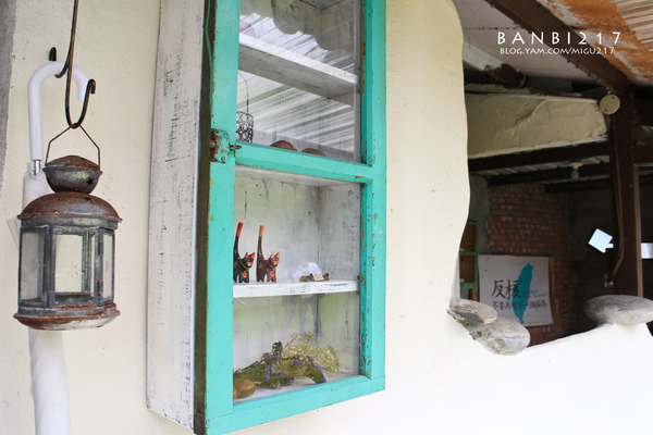 瀰漫咖啡藝文：瀰漫咖啡藝文 看的到海、稻田、藝術、火車的好地方 (花蓮 石梯坪 咖啡館 下午茶)