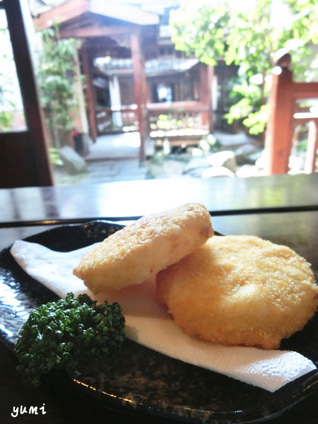 無為草堂：【台中食記】古色古香!繁華城市中的靜謐天地@無為草堂