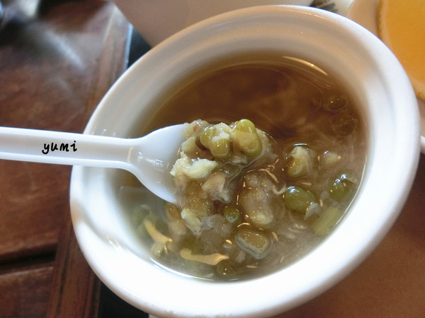 無為草堂：【台中食記】古色古香!繁華城市中的靜謐天地@無為草堂