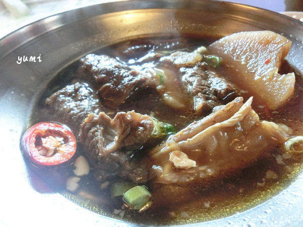 無為草堂：【台中食記】古色古香!繁華城市中的靜謐天地@無為草堂