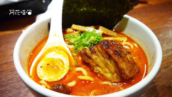 麵屋武藏(忠孝虎嘯店)：【忠孝敦化│日式】超立體版叉燒出現在拉麵裡？超人氣麵屋武臟『虎嘯』店(附menu)