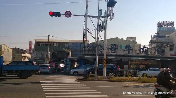 旗哥牛肉湯：【食記】台南北區-馬沙溝旗哥牛肉湯 : 愛吃牛的千萬別錯過! 鮮甜的現煮牛肉湯與牛肉肉燥