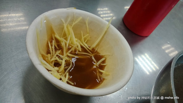 旗哥牛肉湯：【食記】台南北區-馬沙溝旗哥牛肉湯 : 愛吃牛的千萬別錯過! 鮮甜的現煮牛肉湯與牛肉肉燥
