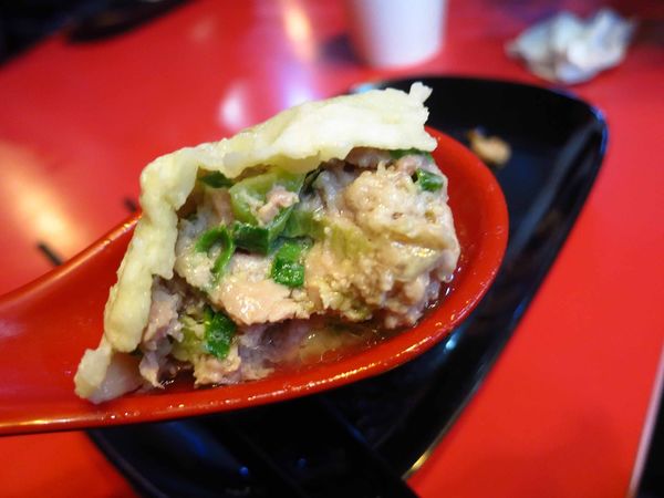 【新竹美食】欣園早點-超人氣爆漿小籠包