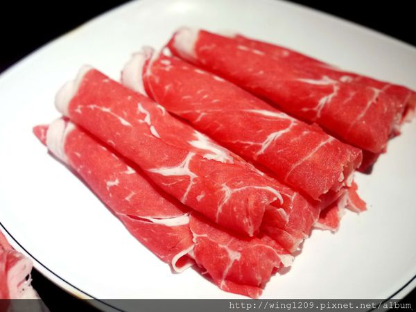 饕鍋:暖胃又暖心的美味鍋物料理。【饕鍋】酸菜白肉&御品大汗鍋體驗