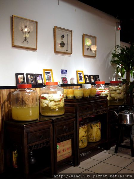 饕鍋:暖胃又暖心的美味鍋物料理。【饕鍋】酸菜白肉&御品大汗鍋體驗