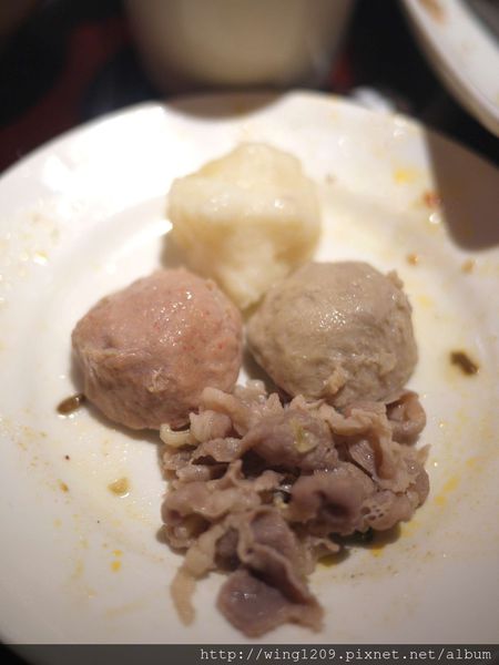 饕鍋:暖胃又暖心的美味鍋物料理。【饕鍋】酸菜白肉&御品大汗鍋體驗