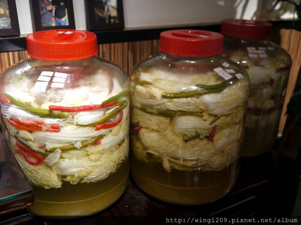 饕鍋:暖胃又暖心的美味鍋物料理。【饕鍋】酸菜白肉&御品大汗鍋體驗