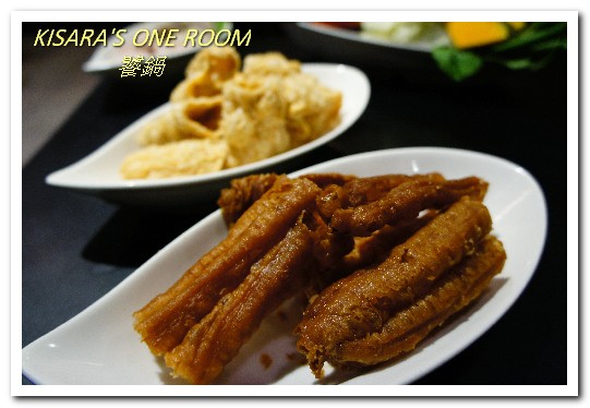 饕鍋：大安站自家製美味酸白菜鍋．辛香御品大汗鍋──饕鍋