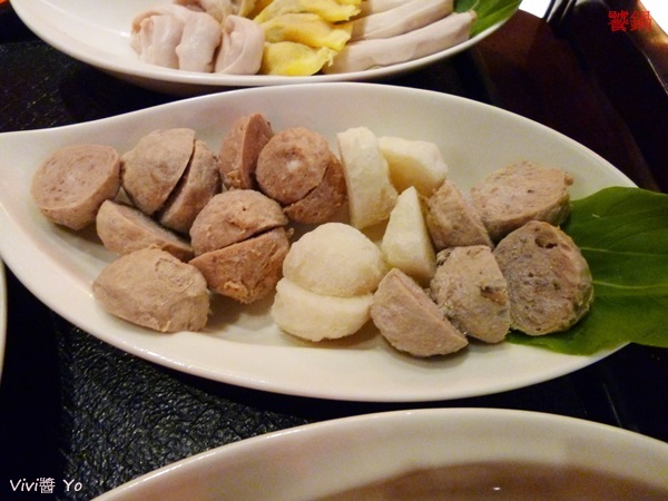 饕鍋：                                                  *試吃招待*饕鍋~天冷冷吃鍋鍋