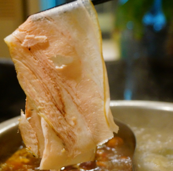 饕鍋：【台北．捷運大安站】-饕鍋『寒冬中最大的享受』