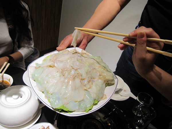 饕鍋:*口碑券*愛評飯團!跟著蔣偉文和梁師傅一起走訪明星最愛的【饕鍋】