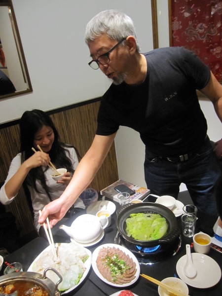 饕鍋:*口碑券*愛評飯團!跟著蔣偉文和梁師傅一起走訪明星最愛的【饕鍋】