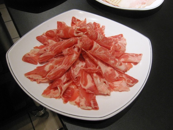 饕鍋:*口碑券*愛評飯團!跟著蔣偉文和梁師傅一起走訪明星最愛的【饕鍋】