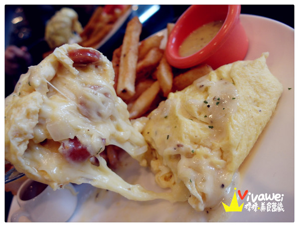 in% HAIR&CAFE:台北萬華區|全台首創!西門町商圈邊用頭髮邊享用美食『in% Hair Salon & Cafe』 女生染髮 男生剪髮 下午茶 早午餐 推薦