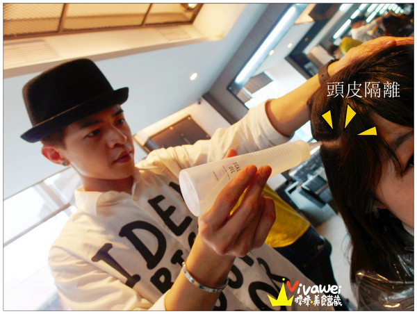 in% HAIR&CAFE:台北萬華區|全台首創!西門町商圈邊用頭髮邊享用美食『in% Hair Salon & Cafe』 女生染髮 男生剪髮 下午茶 早午餐 推薦