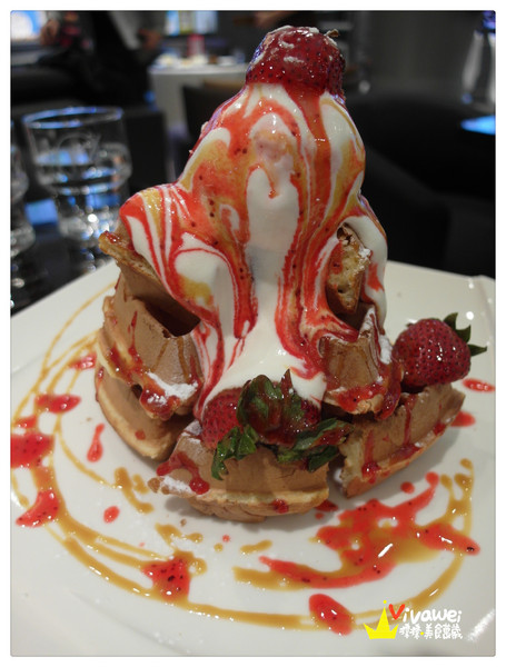 in% HAIR&CAFE:台北萬華區|全台首創!西門町商圈邊用頭髮邊享用美食『in% Hair Salon & Cafe』 女生染髮 男生剪髮 下午茶 早午餐 推薦