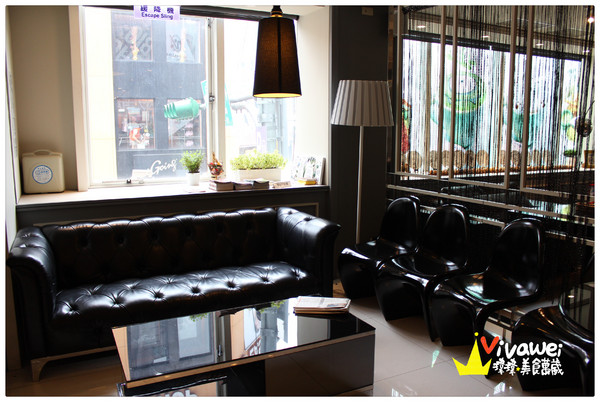 in% HAIR&CAFE:台北萬華區|全台首創!西門町商圈邊用頭髮邊享用美食『in% Hair Salon & Cafe』 女生染髮 男生剪髮 下午茶 早午餐 推薦