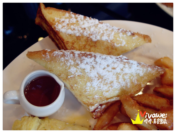 in% HAIR&CAFE:台北萬華區|全台首創!西門町商圈邊用頭髮邊享用美食『in% Hair Salon & Cafe』 女生染髮 男生剪髮 下午茶 早午餐 推薦