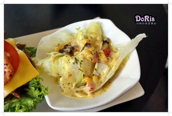 In% Hair Salon & Café：西門町藝人小煜開的早午餐 & Hair Salon店-In％ Hair Salon & Café