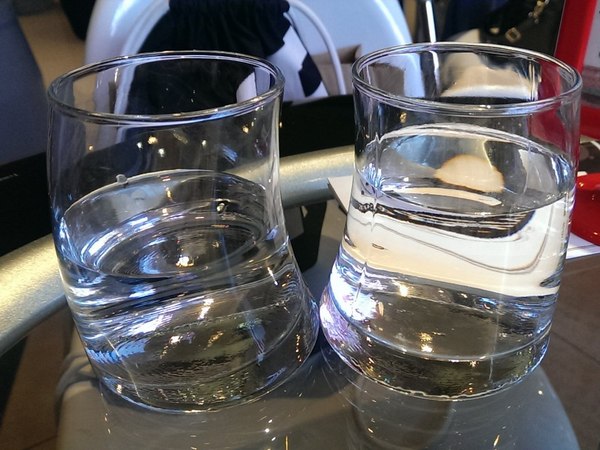 in% HAIR&CAFE:《台北》in% HAIR&CAFE│熱熔熔Oreo超人鬆餅塔❤ @西門站