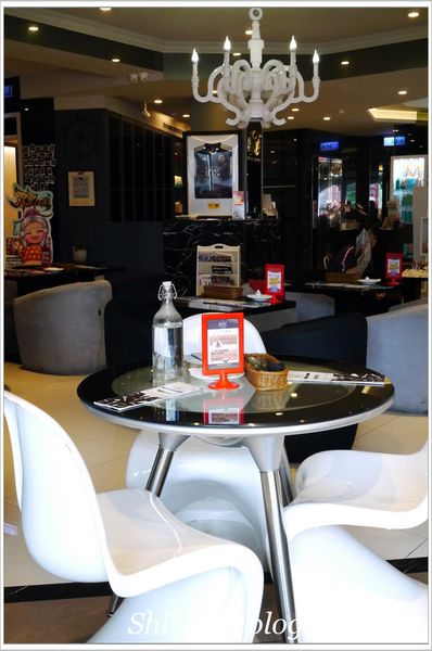 in% HAIR&CAFE：西門町‧In％ Hair Salon & Café