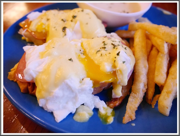 Dundas St.登打士街麵包美式主題餐廳:【淡水】Dundas St.登打士街美式主題餐廳-早午餐、義大利麵、排餐、手工麵包可無限續