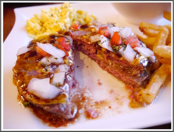 Dundas St.登打士街麵包美式主題餐廳:【淡水】Dundas St.登打士街美式主題餐廳-早午餐、義大利麵、排餐、手工麵包可無限續