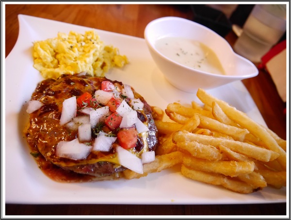 Dundas St.登打士街麵包美式主題餐廳:【淡水】Dundas St.登打士街美式主題餐廳-早午餐、義大利麵、排餐、手工麵包可無限續