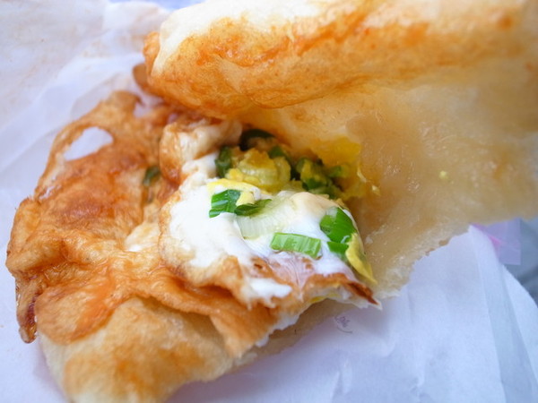 柯氏蔥油餅(原礁溪蔥油餅)：<宜蘭|礁溪>不吃會後悔？？柯氏蔥油餅(原礁溪蔥油餅)