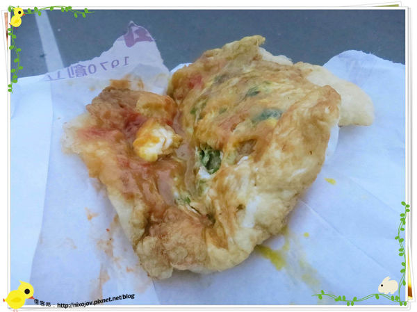 宜蘭-礁溪-柯氏蔥油餅-到此一遊，不吃遺憾-ＴＴＯ蔥油餅加蛋