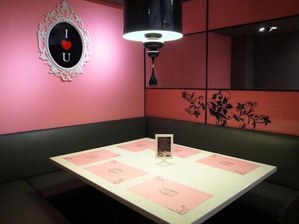 IOU Cafe：<台北|永康街|冰品>冬天吃冰好爽快!!!手作經典霜淇淋~IOU Cafe